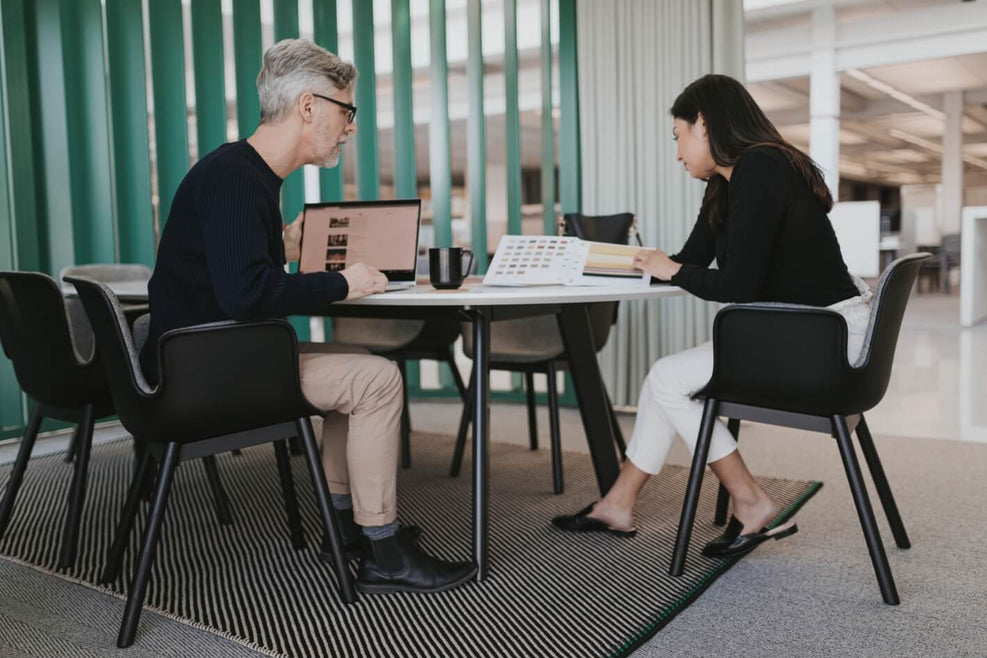 Immerse Round Table in lifestyle shot